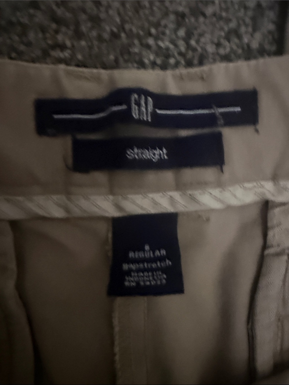 GAP Women's Khaki Straight Leg Pants - Picture 2 of 3